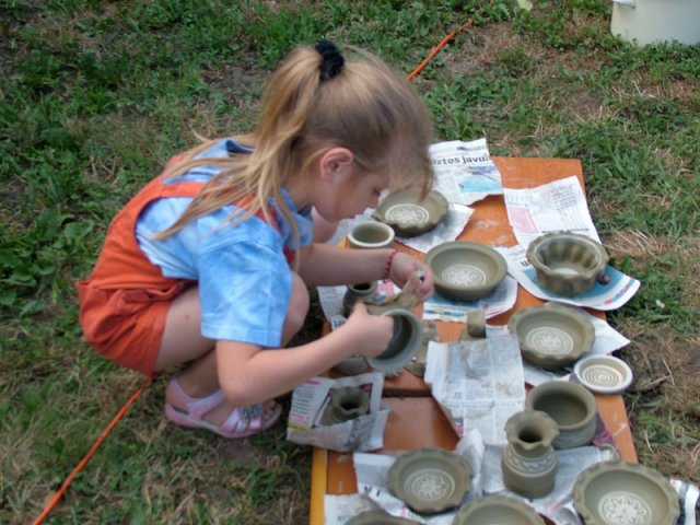 Kézműves tábor 2007.
